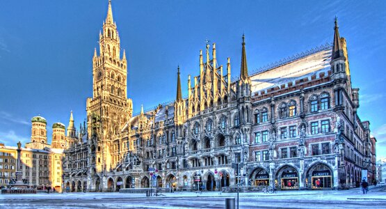 München Rathaus Winter Schnee Weihnachten Shopping | © pixabay