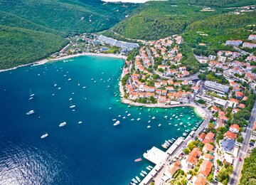 Rabac Krotatien Bucht Meer | © Shutterstock